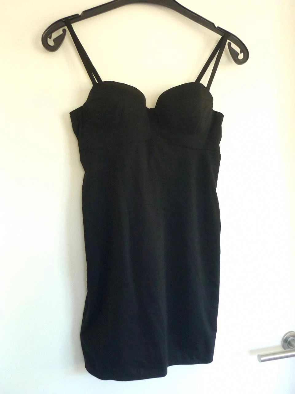 Vestido modelador preto corretivo da Hunkemöller Tamanho 80B – photo 3